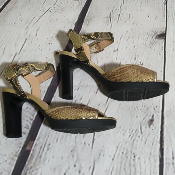 Geox D Annya High Gold Ochre Open Toe Sandal 37.5  7.5 NEW UNWORN - Picture 2 of 12